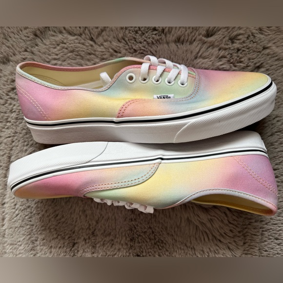 Vans Other - Men’s Vans Authentic 🌈 'Aura Shift' 🌈 Old Scool Style Sneakers NWOT Unisex